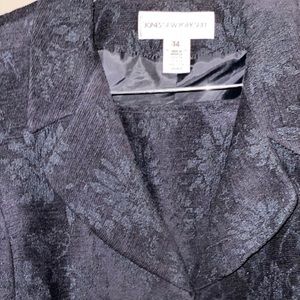 Jones of New York ladies Skirt Suit Size 14
